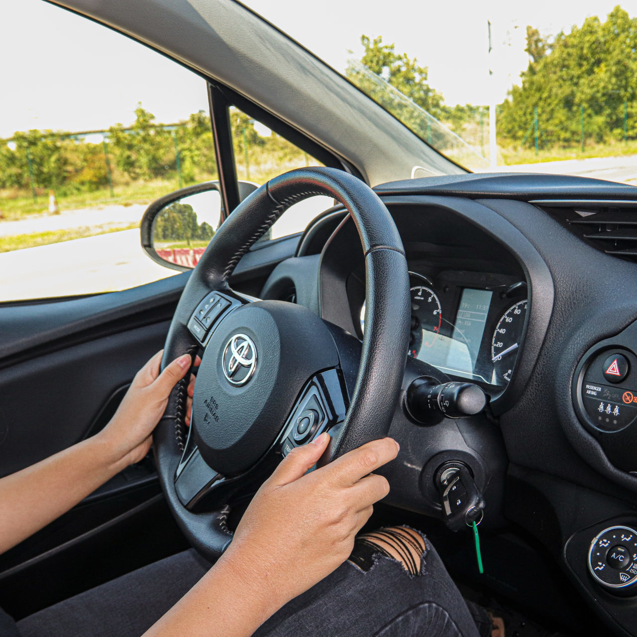 Richtige Einstellung von Sitz, Lenkrad und Spiegeln Mein Führerschein richtige Einstellung