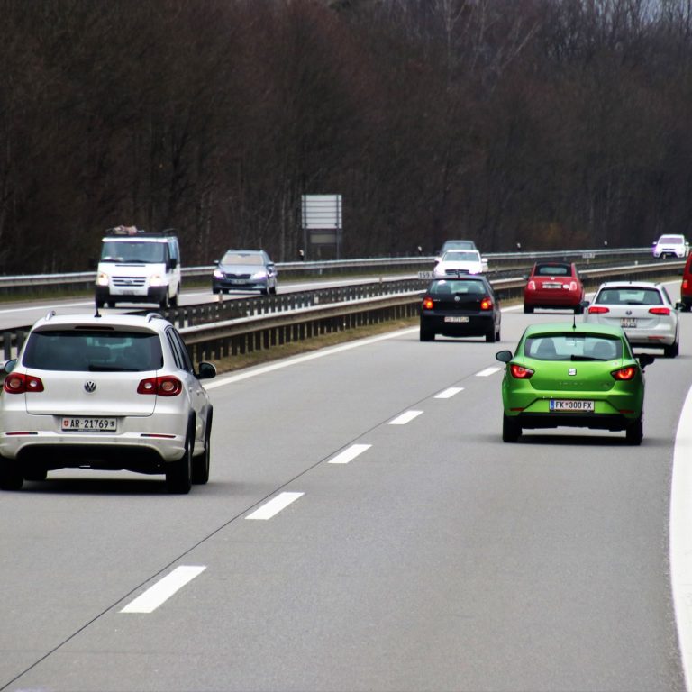 Der richtige Sicherheitsabstand Mein Führerschein Sicherheitsabstand